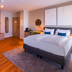 호텔 Ramada Encore By Wyndham Messe